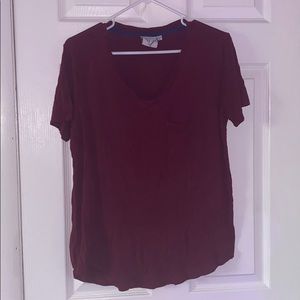 Maroon shirt sleeve top